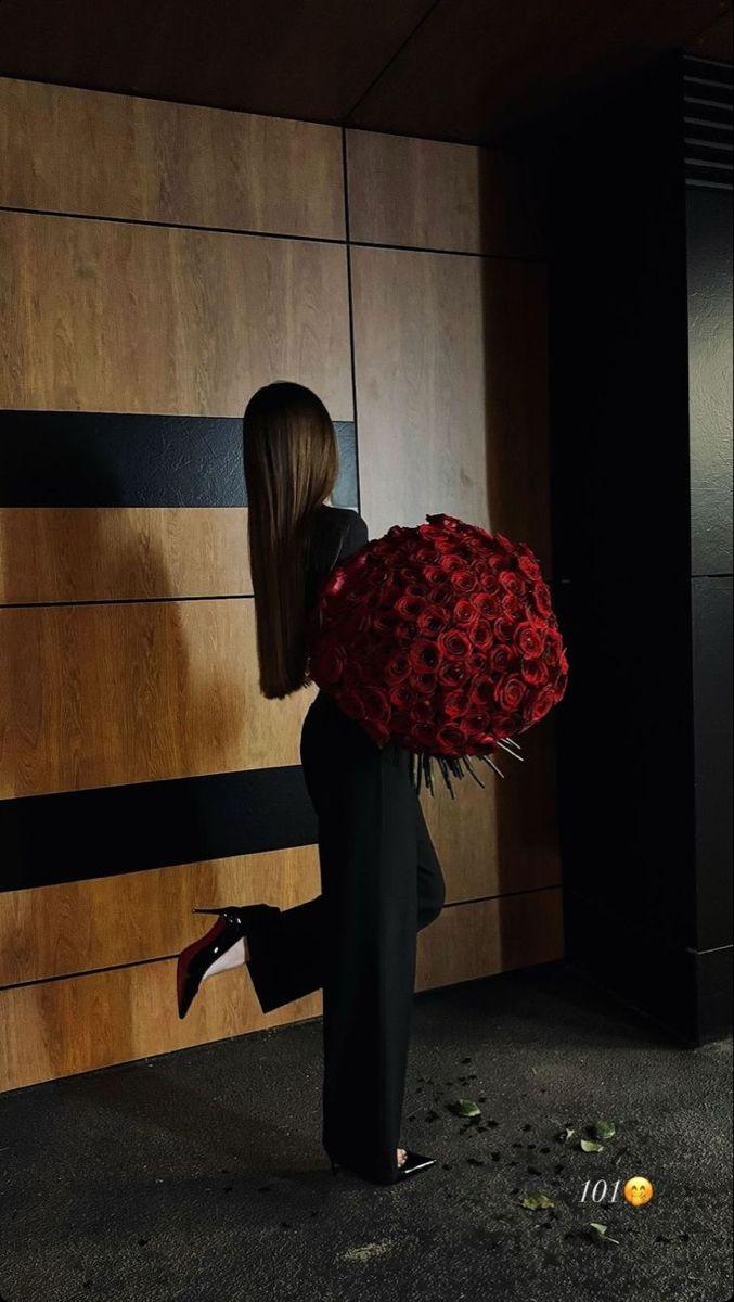 Eternal Elegance Classic Petal Symphony